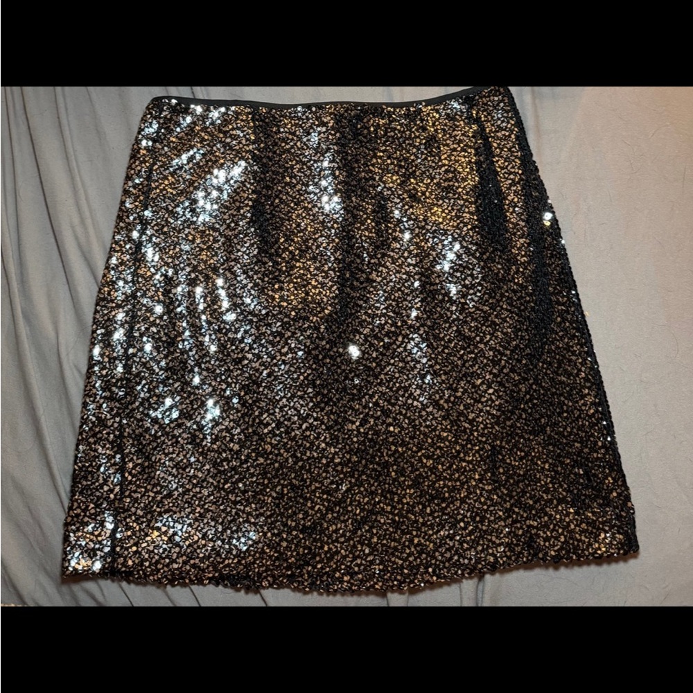 Forever 21 Black and Gold Sequin A-Line Skirt